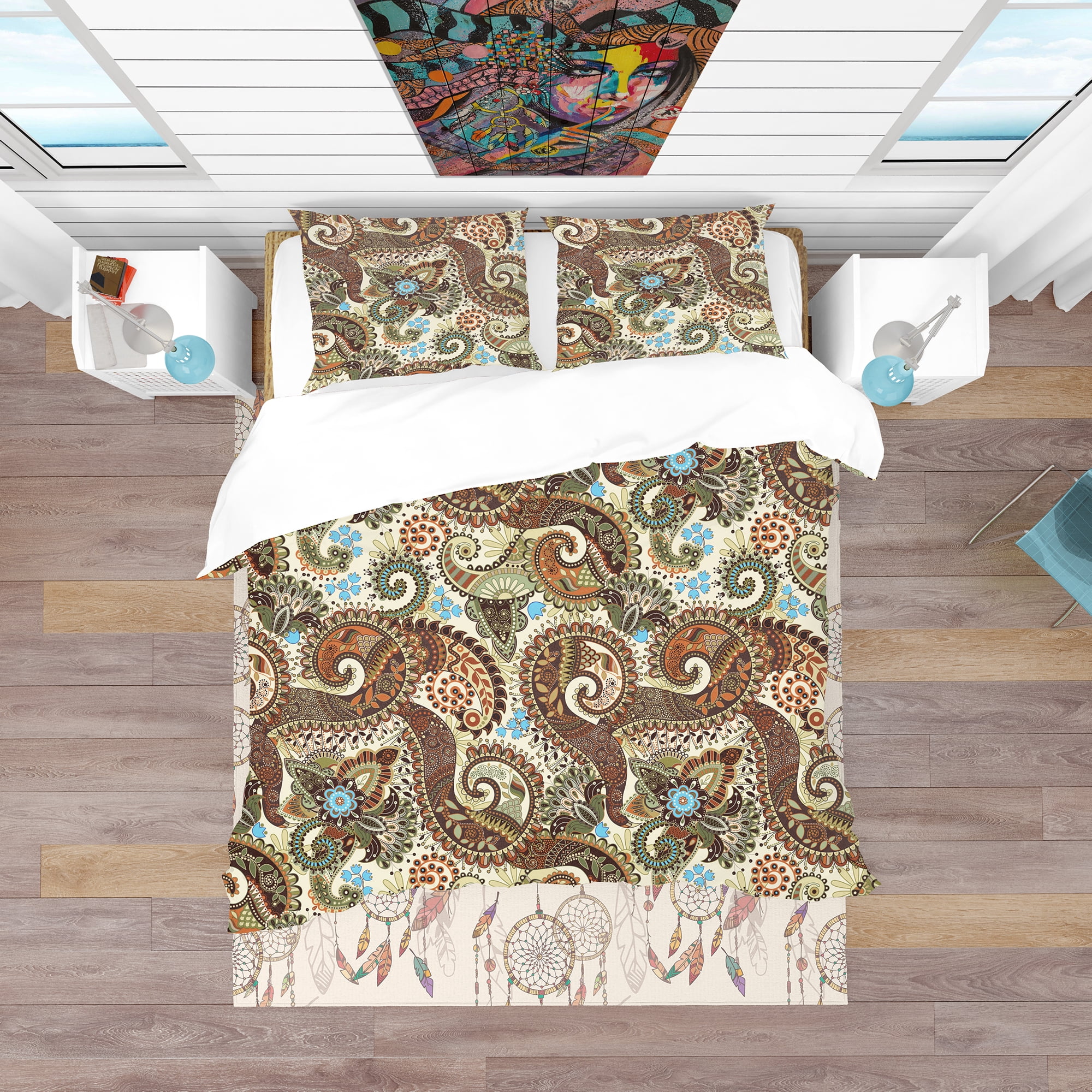 Designart 'Paisley Pattern with Fantasy Background' Vintage Duvet Cover Set