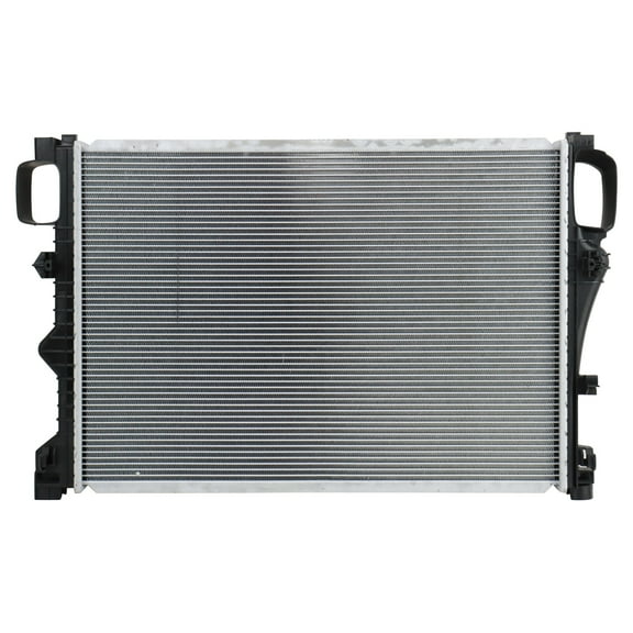 TRQ Radiator Fits 2010-2019 Mercedes-Benz RDA80038