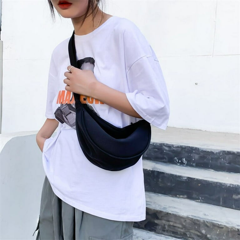 Korean Casual Fashion Cool Messenger Bag Chest Bag Small Bag Female New  Trendy Waist Bag - China Women Bags and Ladies Bags price