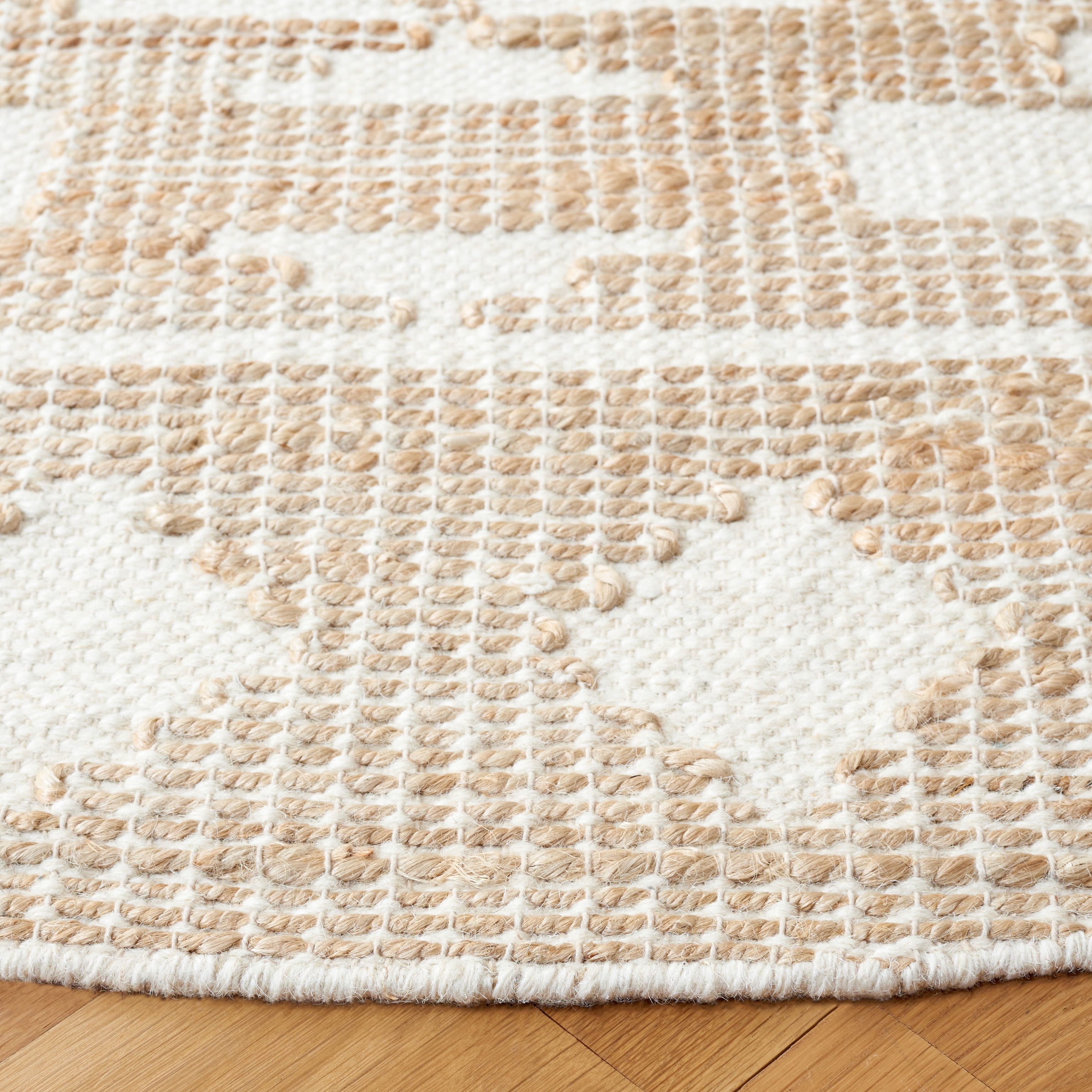 SAFAVIEH Natural Fiber Wesley Solid Area Rug, Ivory/Natural, 6' x 6' Round
