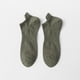 thumbnail image 1 of Calcetines de hombre Calcetines de algodón de color liso Calcetines cortos inclinados Calcetines clásicos de color liso de moda para hombre Calcetines cortos de primavera y verano, 1 of 6