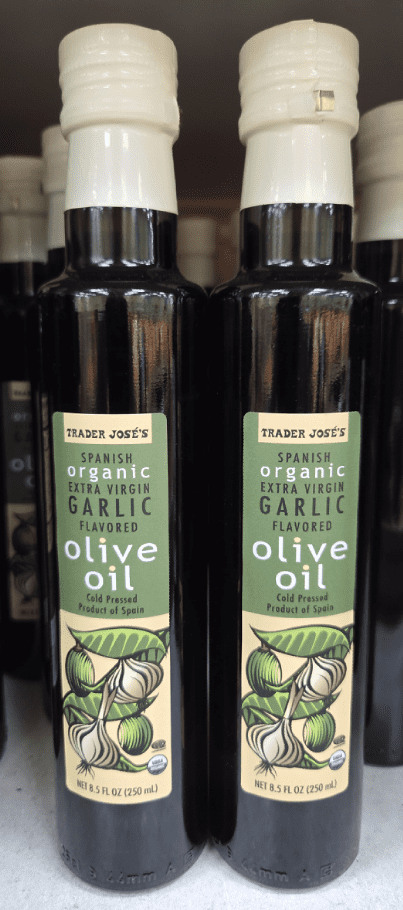 Trader Joe's Spanish Organic Extra Virgin Garlic Flavored Olive Oil 8.5fl oz 250ml (2 Bottles)
