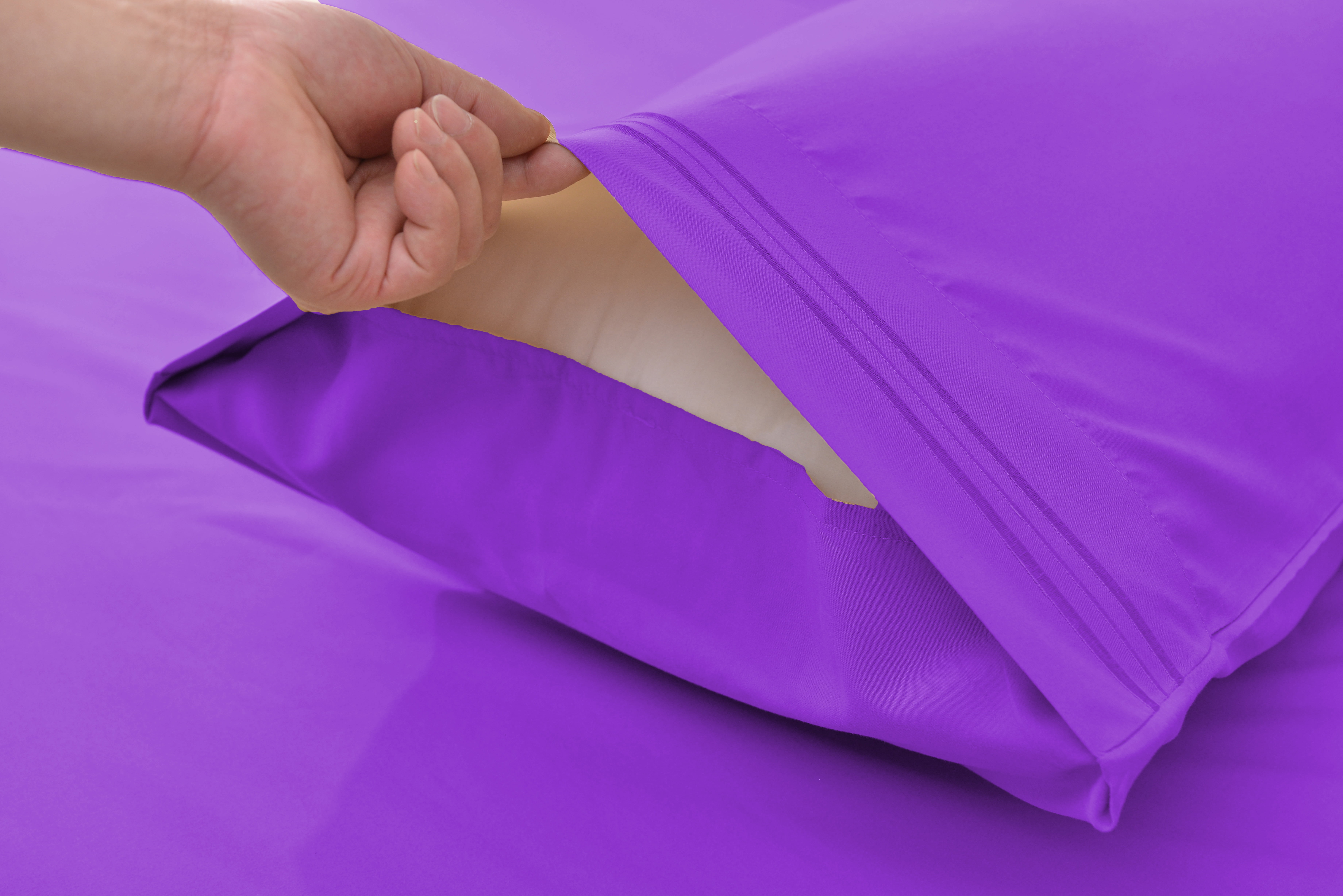 Supreme Series Rayon Made from Bamboo Sheet Set - Wrinkle Free -Softer than Cotton- Deep Pockets - 4 Piece - 1 Fitted Sheet, 1 Flat, 2 Pillowcases Queen, Violet