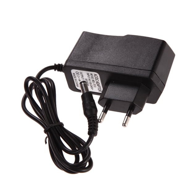 Adaptador convertidor AC 100-240V DC 5.5 x 2.5MM 7.5V 1A 1000mA Cargador Enchufe de la UE