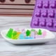 thumbnail image 5 of Moldes de silicona para dulces de osito de goma, moldes para gomitas de chocolate con 2 goteros, silicona antiadherente de grado alimenticio, paquete de 4, 5 of 5