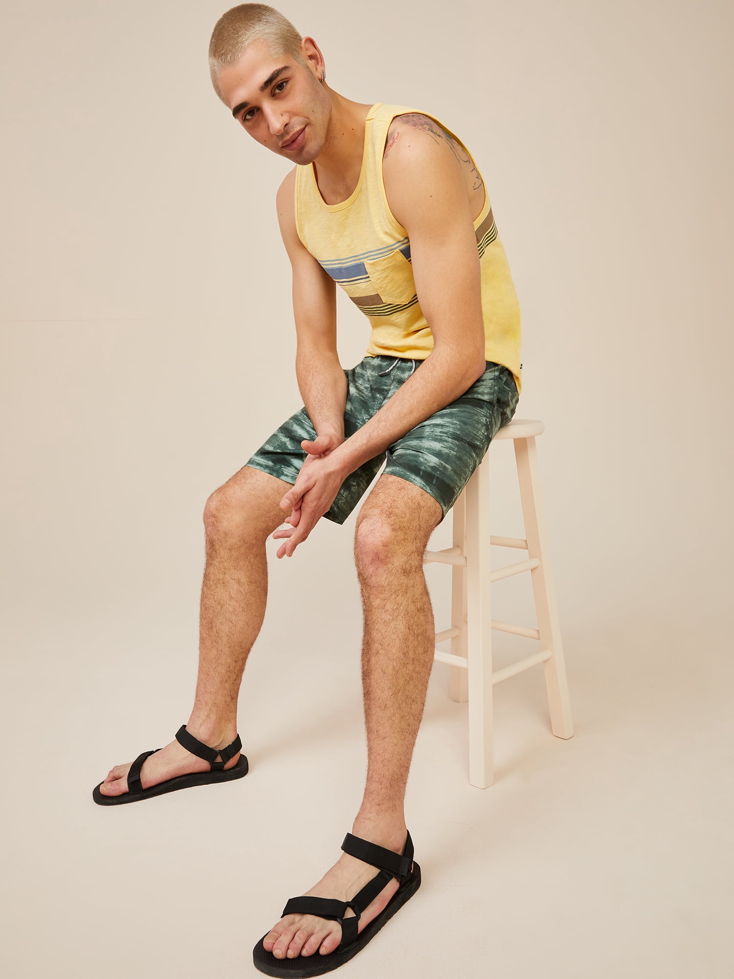 Free Assembly Men's 7" Volley Swim Shorts