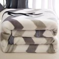 thumbnail image 5 of Nueva manta suave y gruesa de lana cálida, edredones de invierno para dormitorio, manta para sofá y siesta, ropa de cama, edredón, manta Raschel de lavado mecánico, 5 of 5