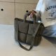 thumbnail image 3 of Bolsos Mensajero Tipo Cartera Acolchados para Mujer Gran Capacidad, 3 of 9
