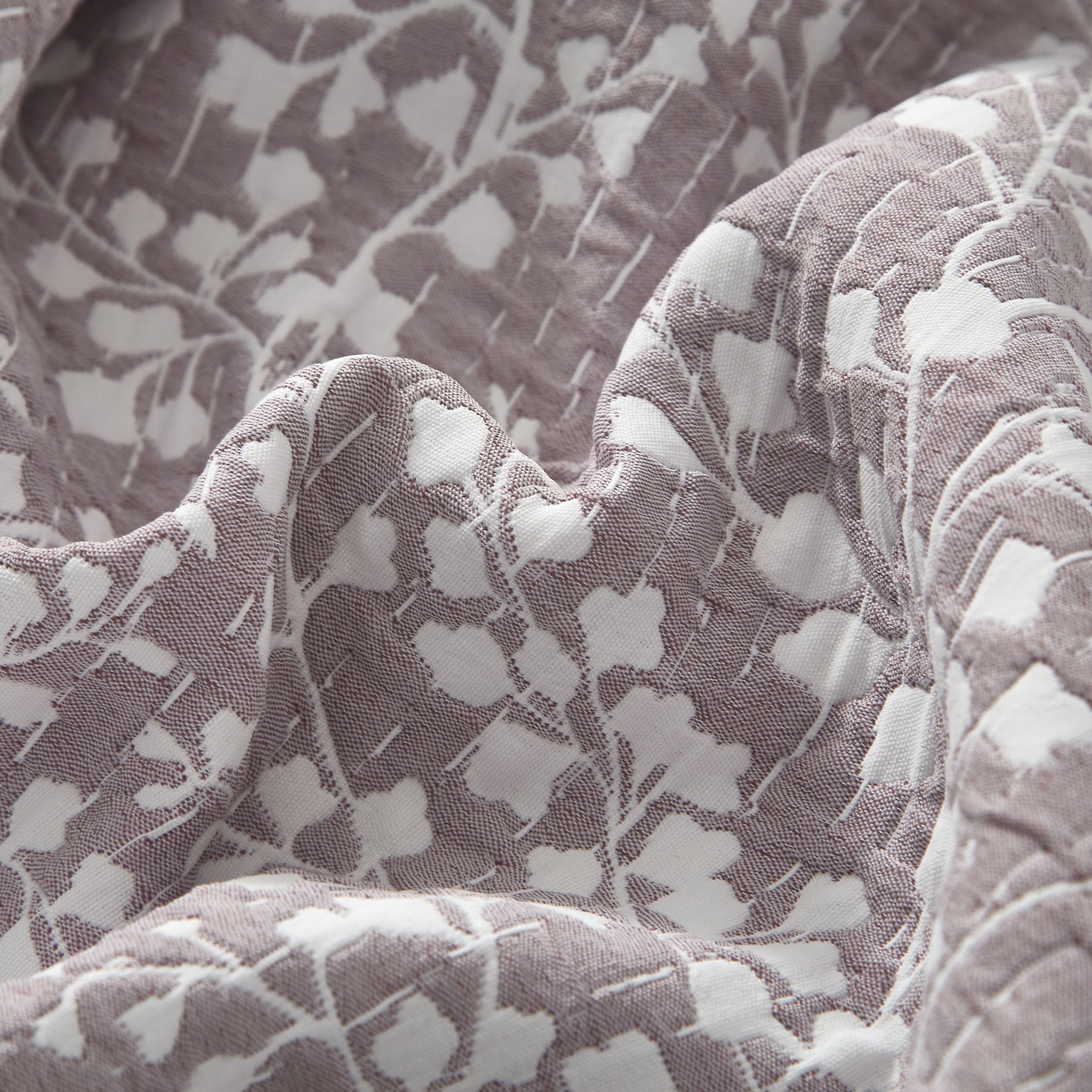 Mainstays Botanical Floral Stitched Pillow Sham, King, Light Purple, 1 Pack