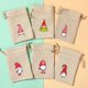 thumbnail image 5 of 6 piezas de cascabeles de Papá Noel con forma de alce y cordón de oso pequeño, bolsa de yute natural, bolsa de regalo de lino y algodón de 10 x 15 cm, bolsa de regalo con estampado navideño, 5 of 5