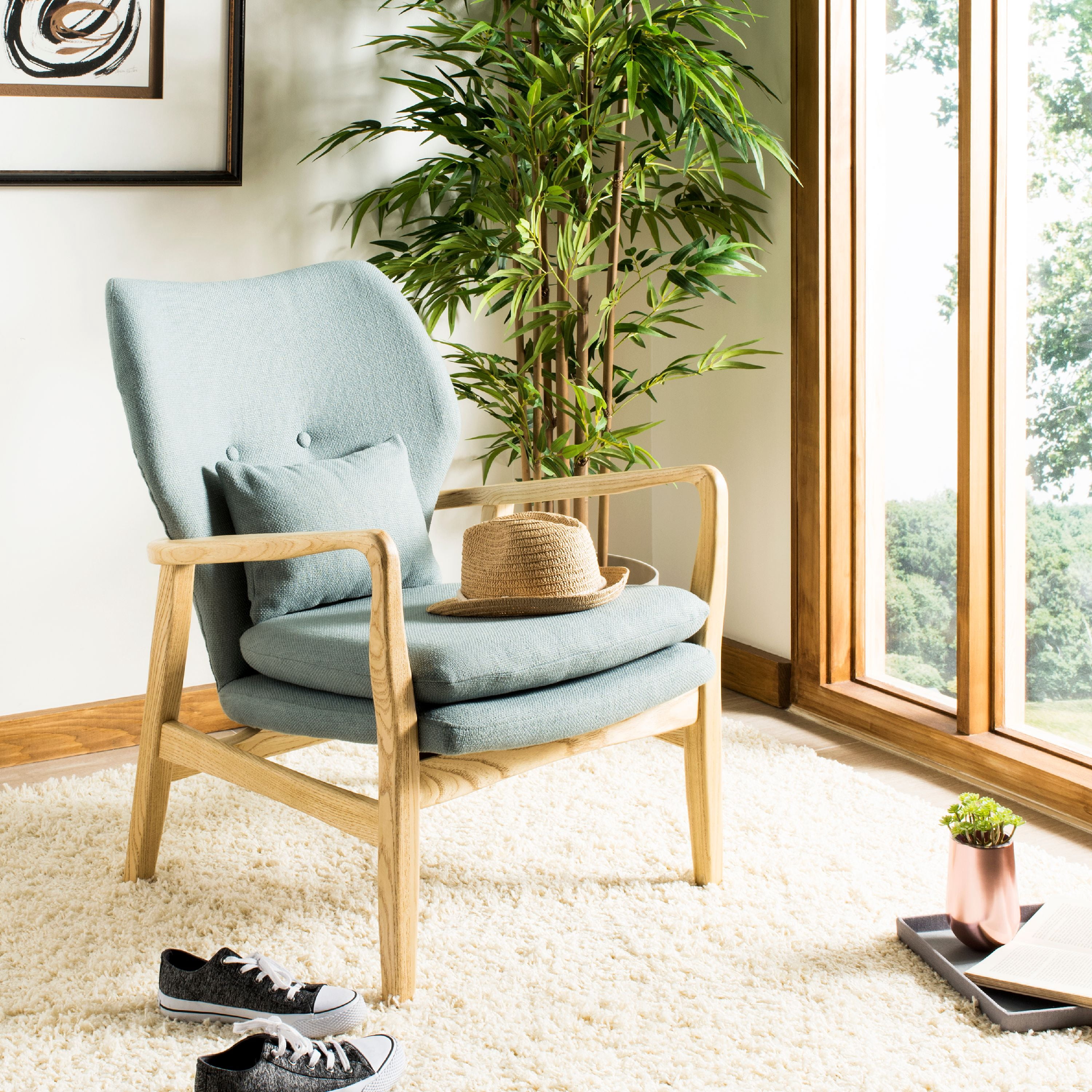 Safavieh Tarly Modern Chic Accent Chair with Pillow - Walmart.com