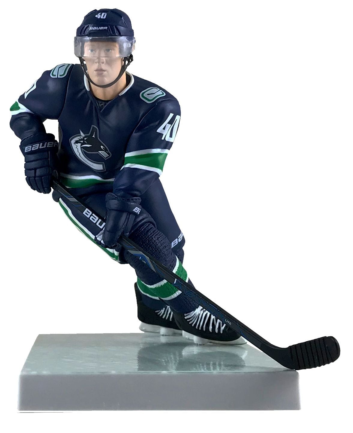 LNH Figurine 6" - Elias Pettersson - Canucks de Vancouver