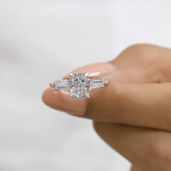 VINSON 2 Ct Elongated Radiant Cut Moissanite Engagement Ring - Three Stone Diamond Wedding Ring