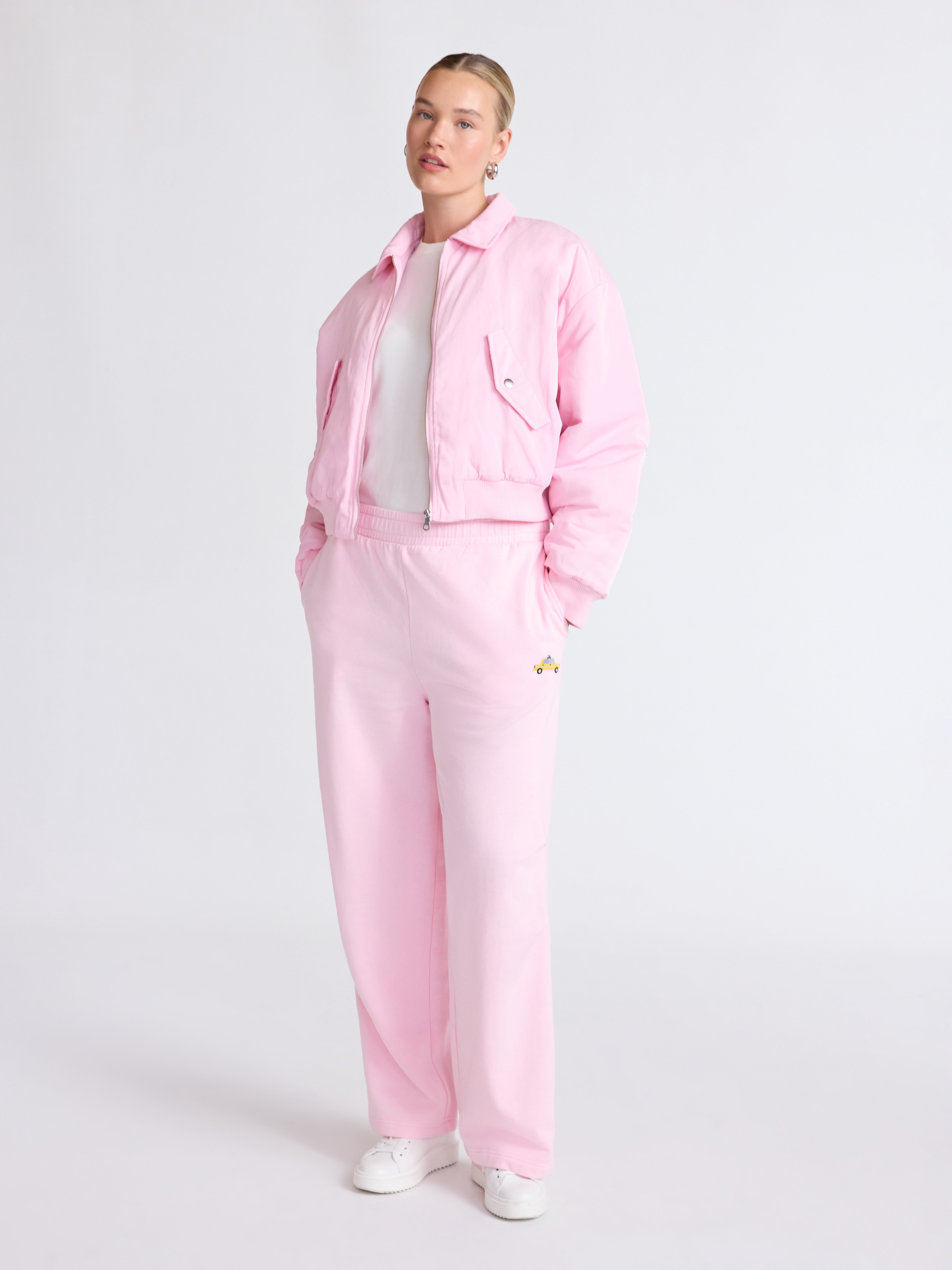 Scoop Limited Edition Women’s and Women's Plus New York Sweatpants with Embroidery, Sizes XS-4X