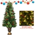 thumbnail image 4 of Goplus Arbre d'Entrée de 3 Pi Pré-Illuminé avec 40 Lumières DEL, Base d'Urne Dorée, Pommes de Pin et Baies Rouges, 4 of 8