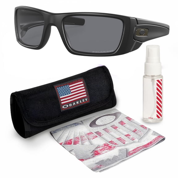 Oakley OO9096 Fuel Cell Rectangle Shaped Polarized Sunglasses for Men - Includes Official Eyewear Kit - Matte Black Frame with Grey Lens
