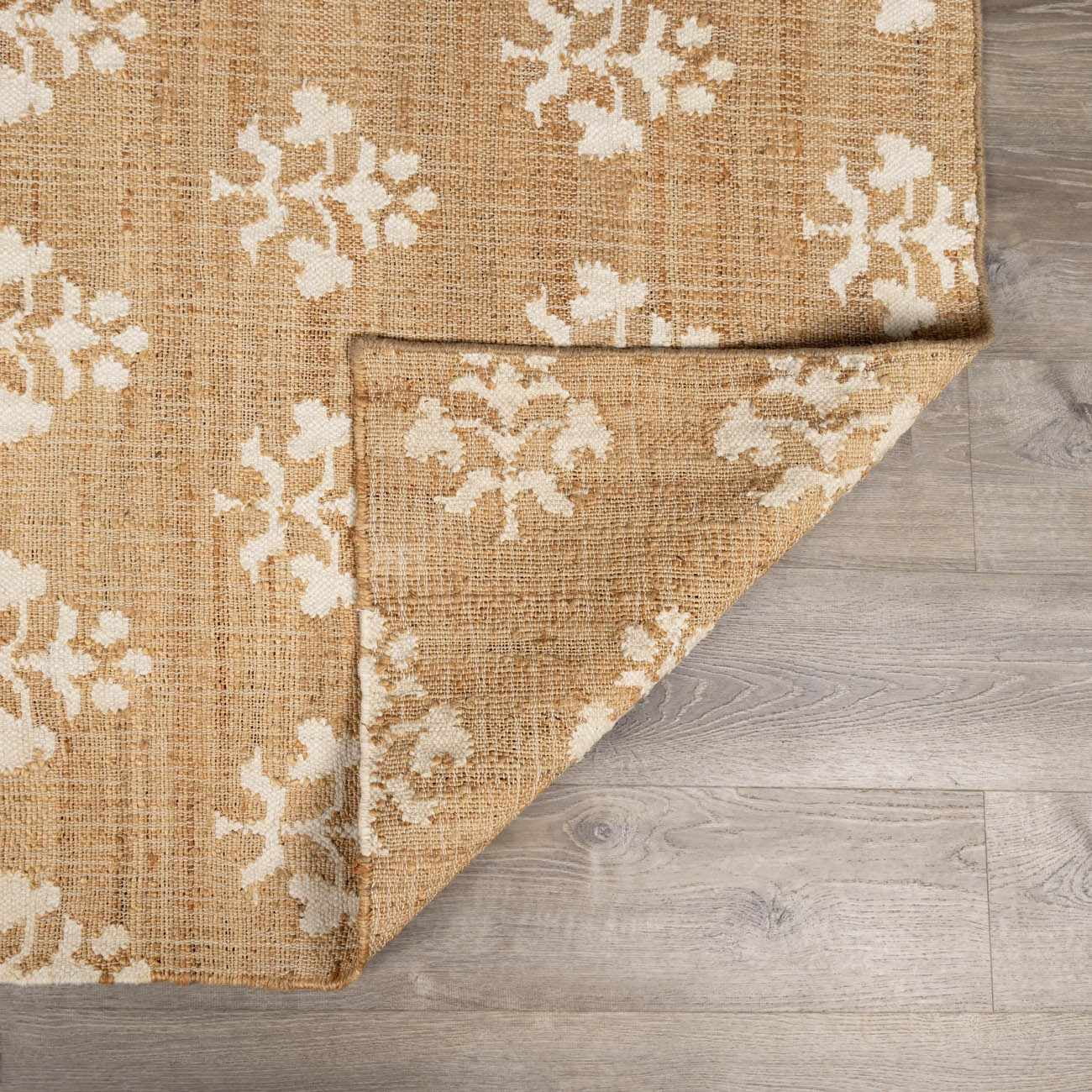 Hauteloom Albina Boho Hand Woven Wool and Jute Blend Natural Fiber Soft Area Rug - Traditional Floral Carpet for Living Room, Bedroom, Dining Room - Natural, Ivory, Beige - 5' x 7'6" (5x7)