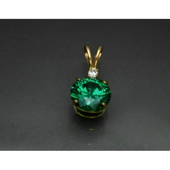 1 Ct Round Cut Green Emerald Solitaire Women's Pendant 14K Yellow Gold Plated