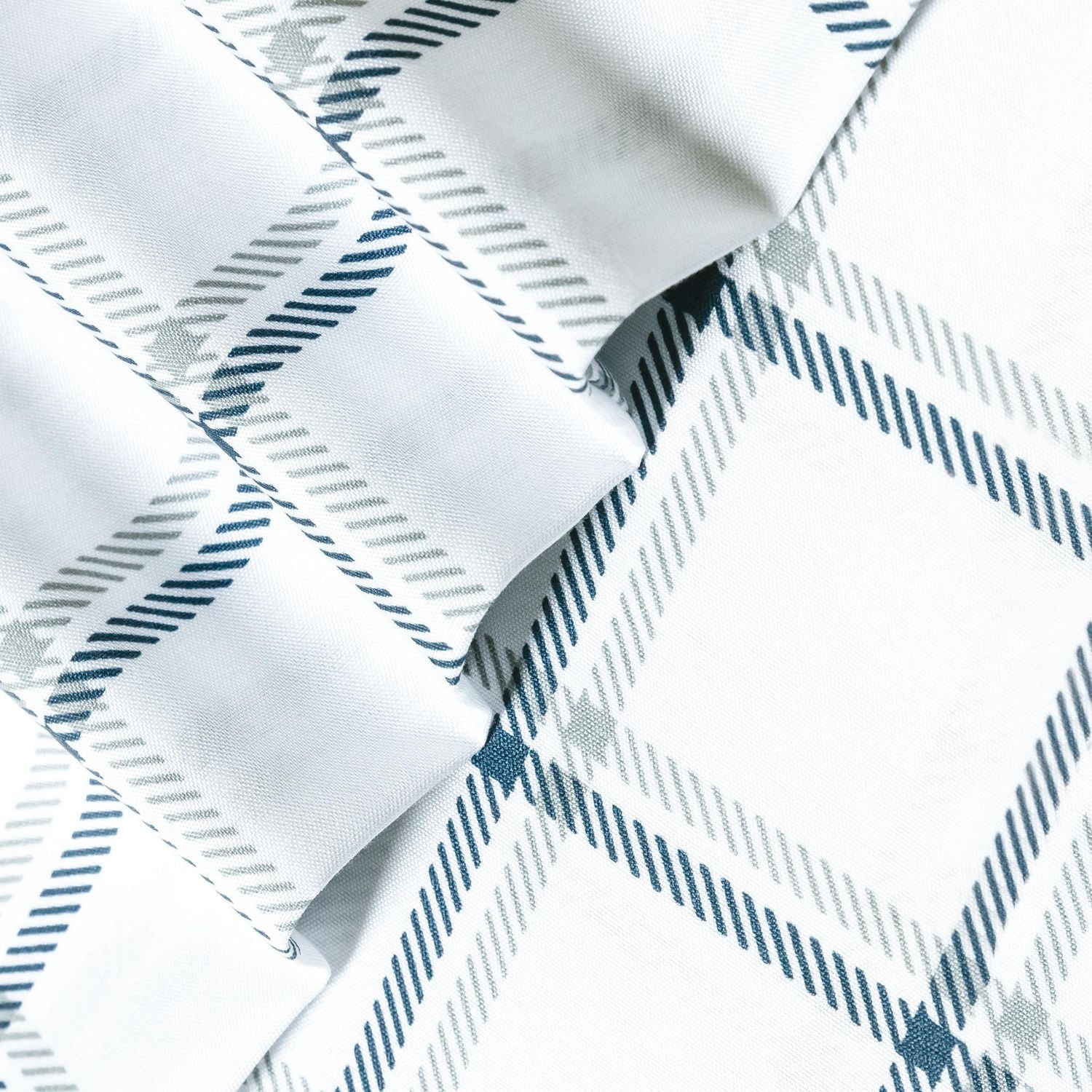 Mainstays Soft, Easy Care, Microfiber Sheet Set Plaid