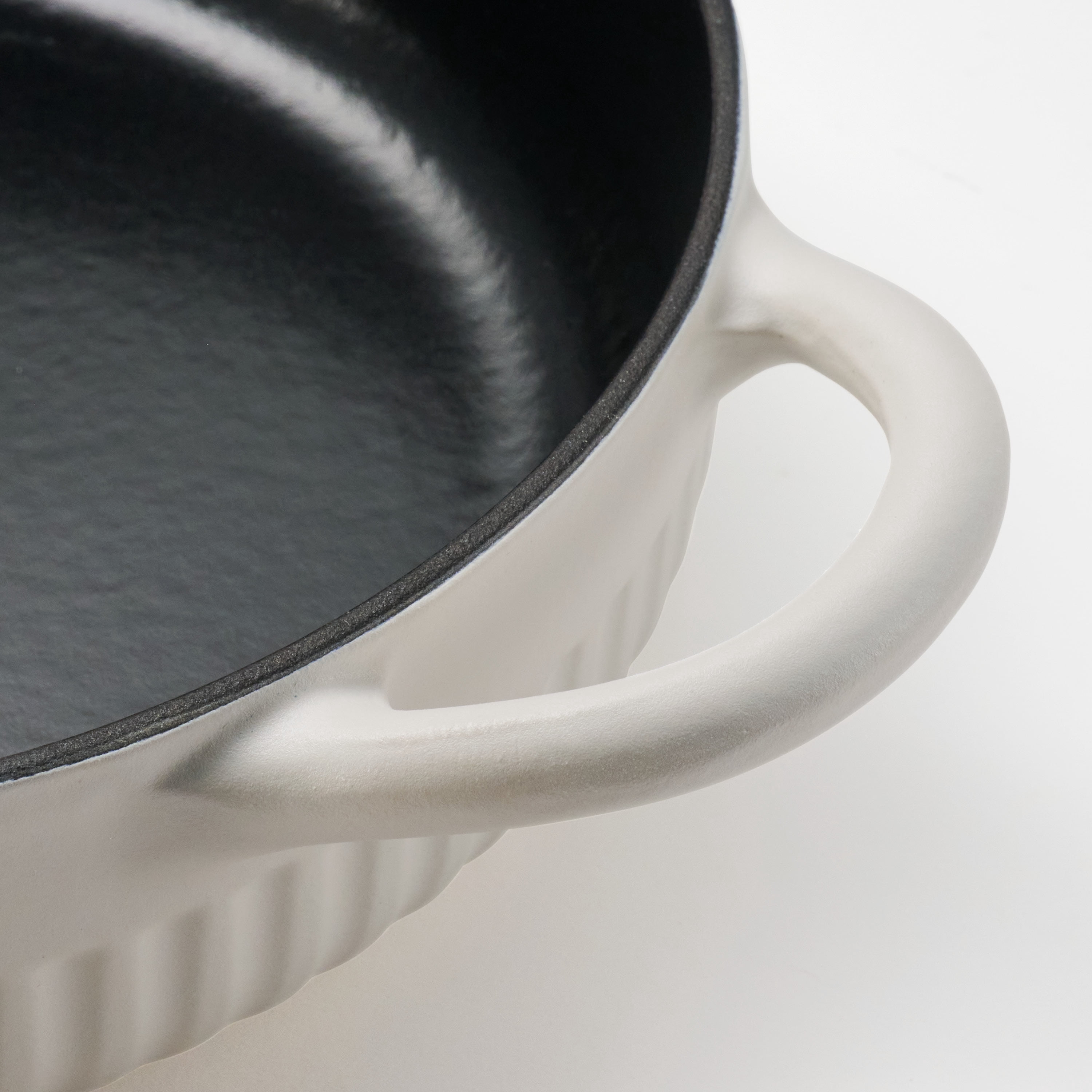 Tramontina Mesa 3.5 Qt Enameled Cast Iron Braiser White