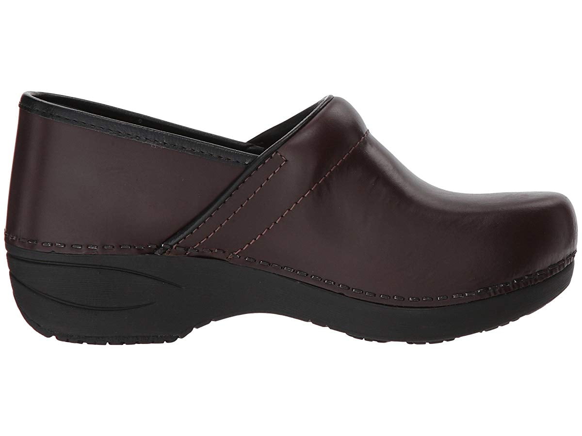 dansko pro xp brown
