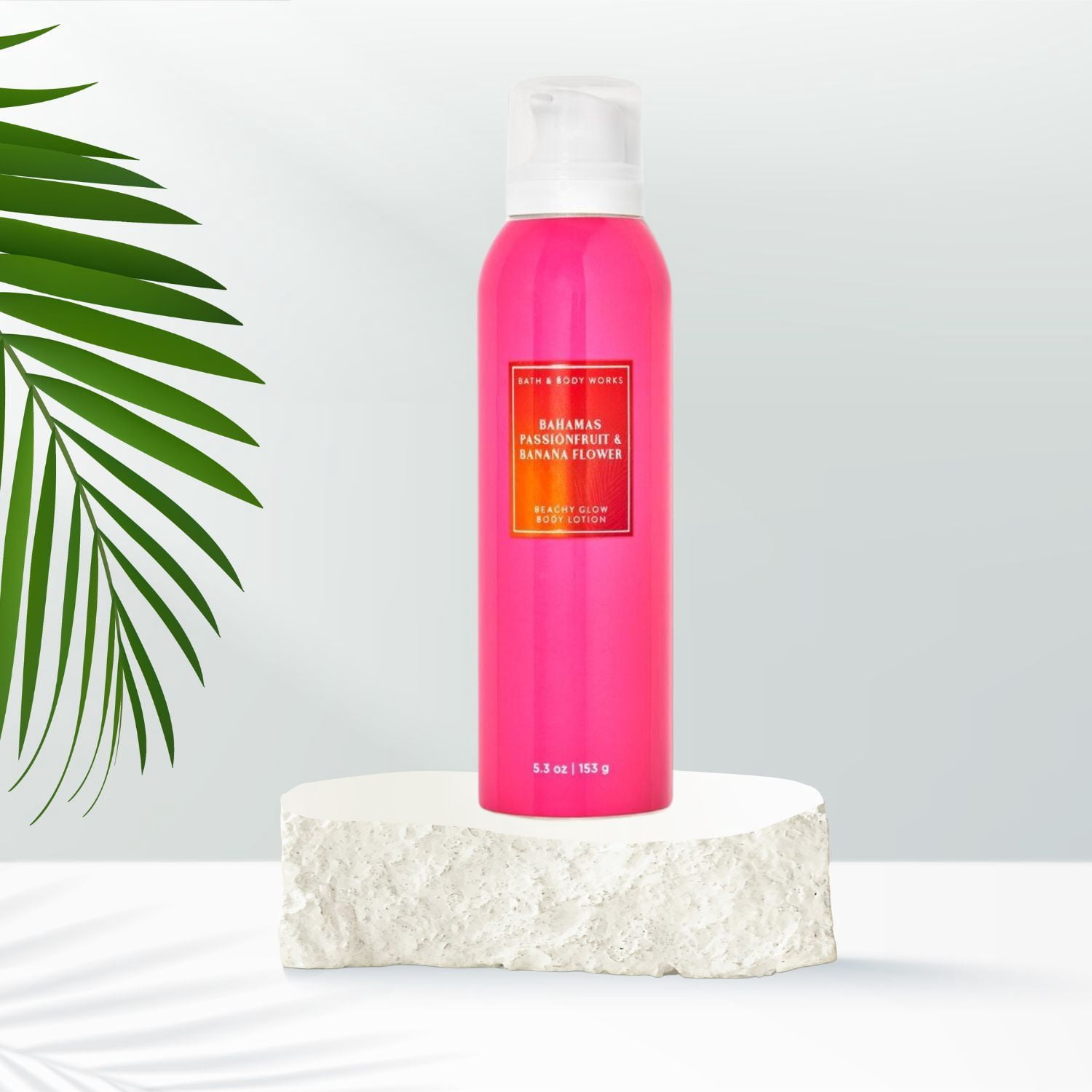 Bath and Body Works Bahamas Passionfruit & Banana Flower Beachy Glow Body Lotion (5.3 oz / 153 g)