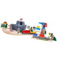 thumbnail image 2 of Set de tren de madera ORBRIUM Lift and Load con grúa magnética, 2 of 6