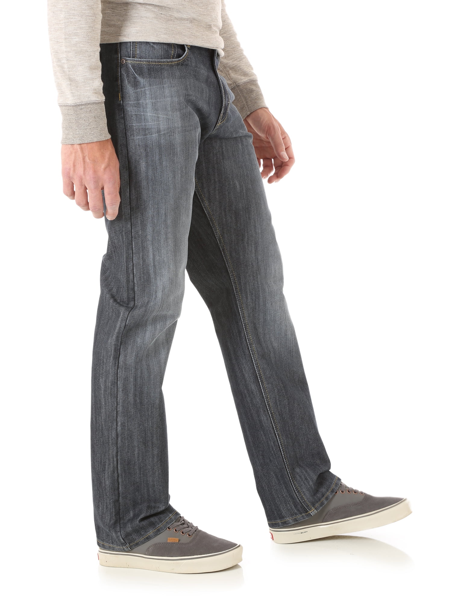 wrangler men's relaxed straight fit jeans