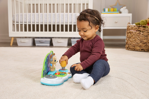 VTech Baby Bark & Bop Dance Party, Electronic Learning Toy for Kids Ages 6-24 months