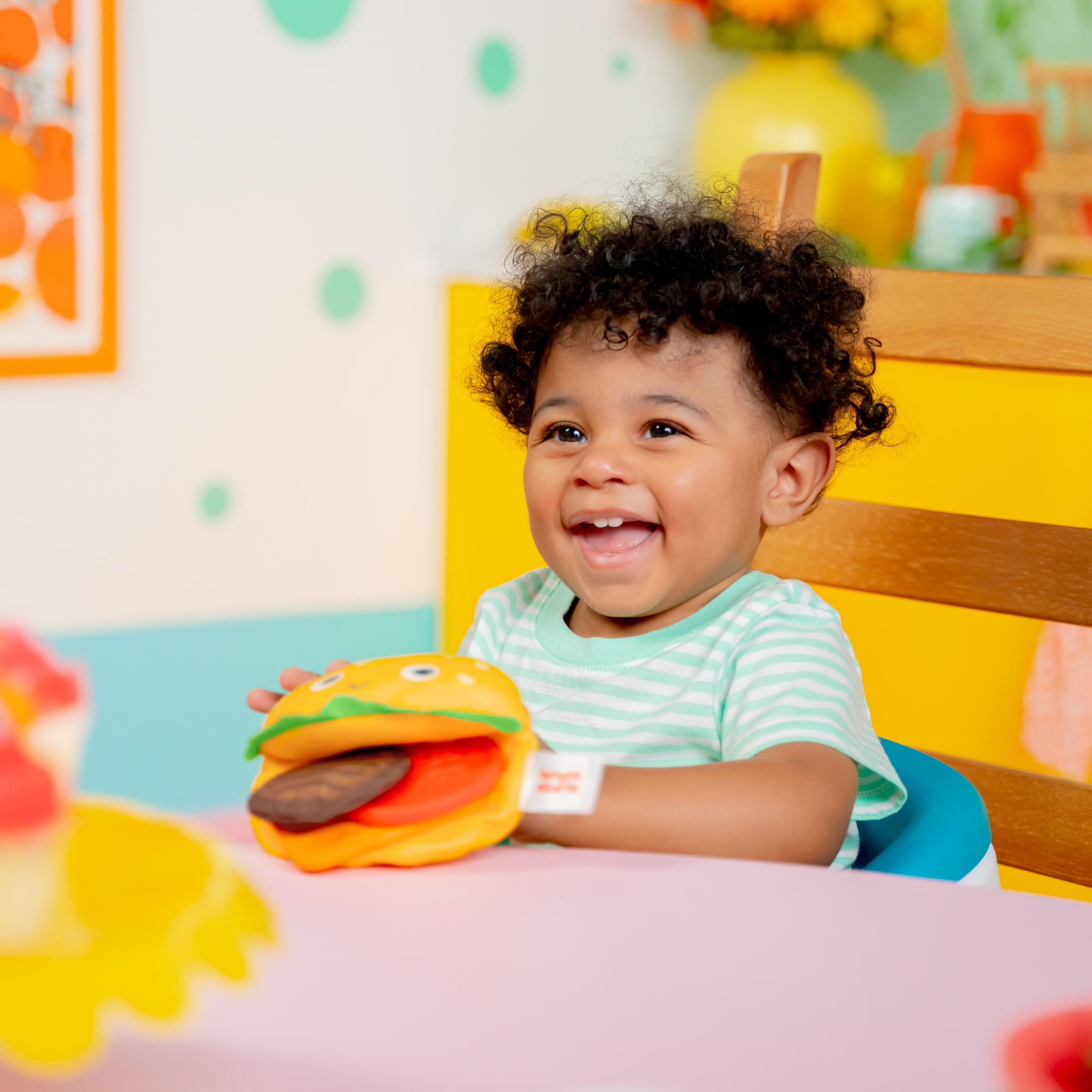 Bright Starts Say Cheeseburger on the Go Teether Toy, Unisex, Infants Ages 3 Months+