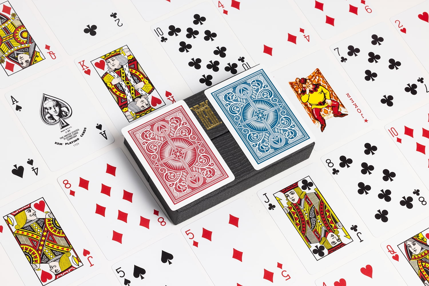 KEM Arrow Red and Blue Plastic Playing Cards, Standard Index, Poker Size, Premium Playing Cards, Casino Grade Poker Playing Cards, 2 Decks of Cards