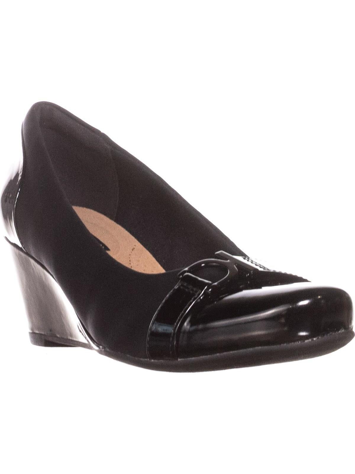 clarks flores poppy wedge pump