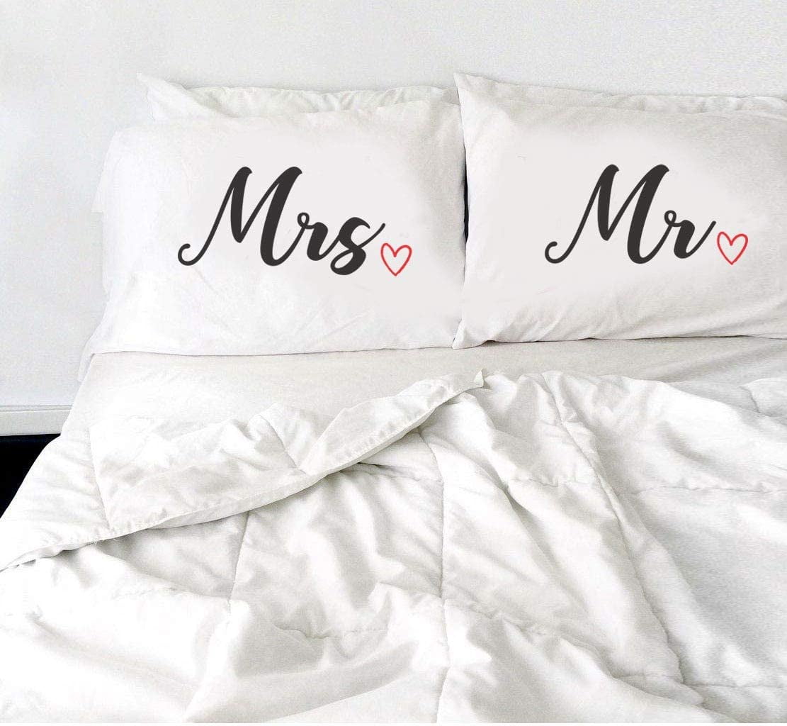 Details about   2PCS Mr and Mrs Pillow Cases His Her Couples Pillowcases V-Day Christmas Gift 