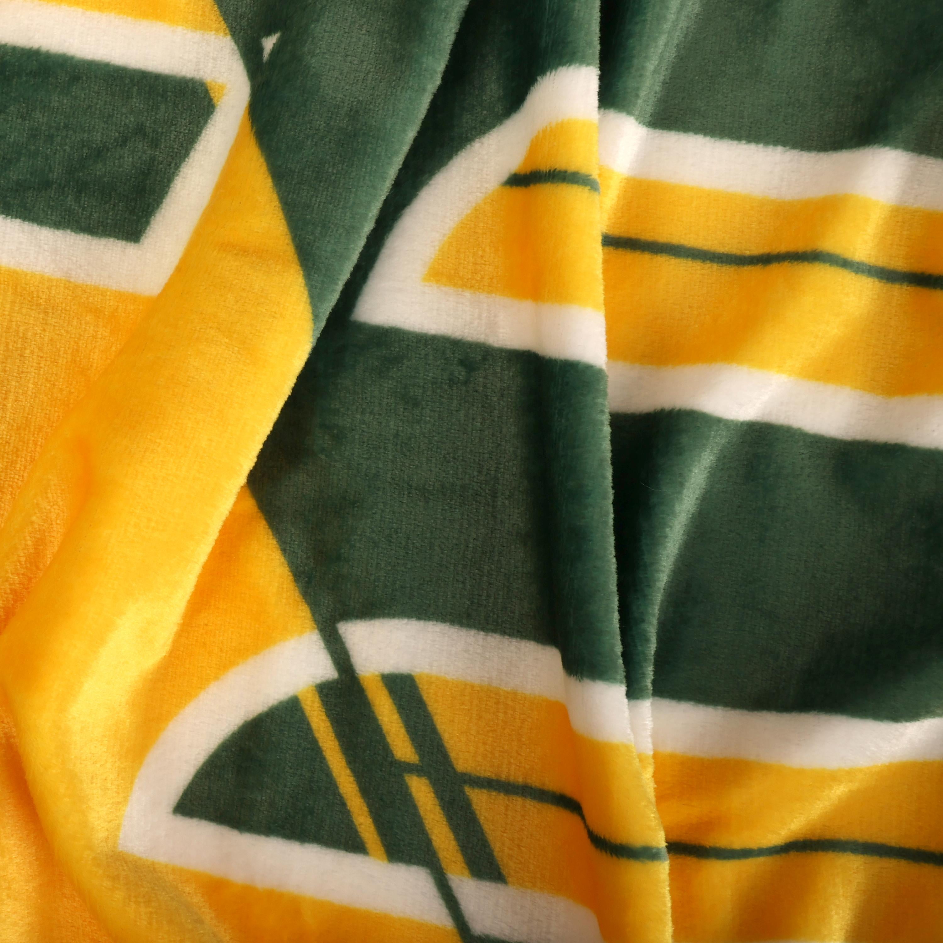 Jeté des Elks d'Edmonton de la LCF, 50 po x 60 po