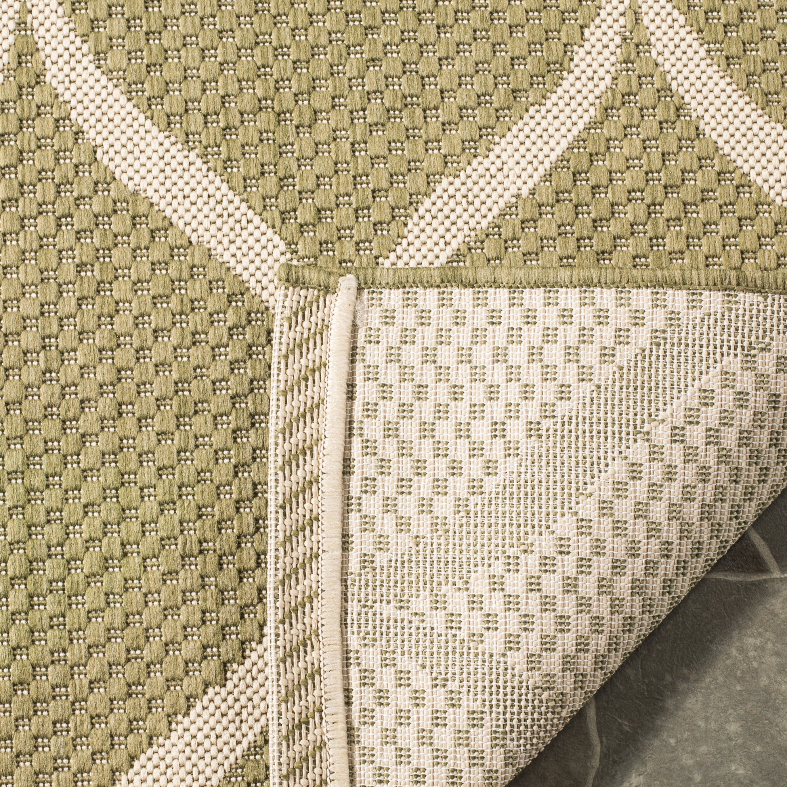 SAFAVIEH Courtyard Linnet Geometric Indoor/Outdoor Area Rug, Green/Beige, 9' x 12'
