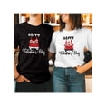 thumbnail image 1 of Camiseta de San Valentín para él y para ella, diseño de corazón de gnomo encantador, estilo vintage, 100 % algodón, cuello redondo y manga corta, ideal como regalo para hombre y mujer., 1 of 6
