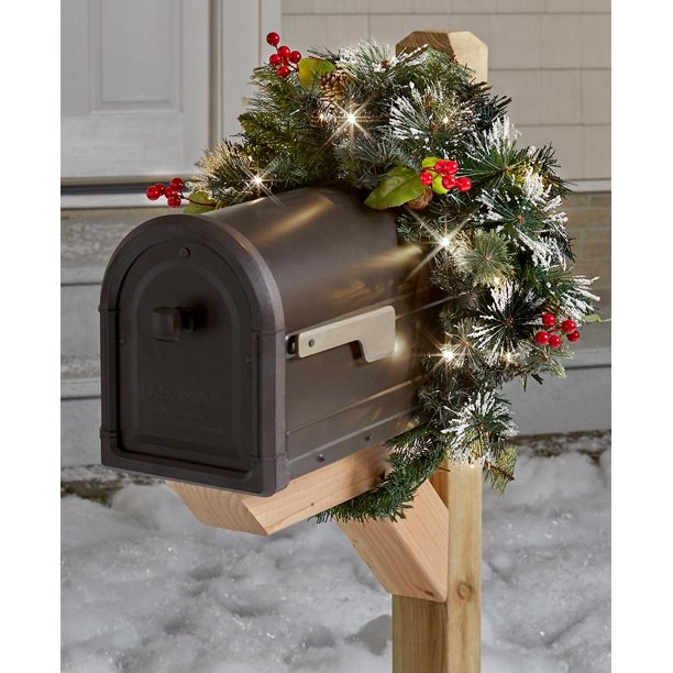 Lighted Mailbox Swag