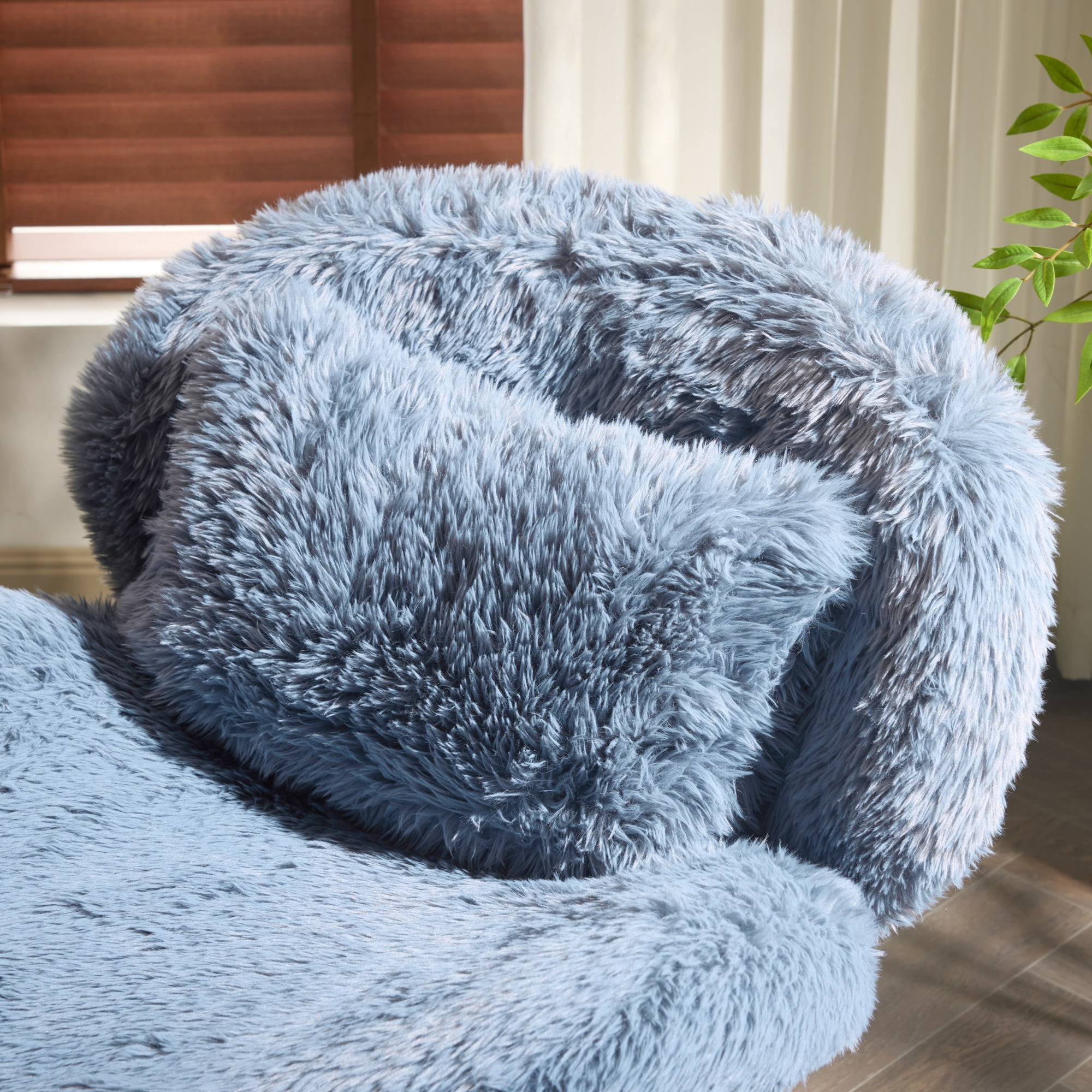 UBesGoo Nursery Rocking Chair, Modern Accent Chair with Padded Seat and Wooden Metal Frame, Long Pile Fabric Upholstered Glider Rocker, Comfy Nest Style, Blue