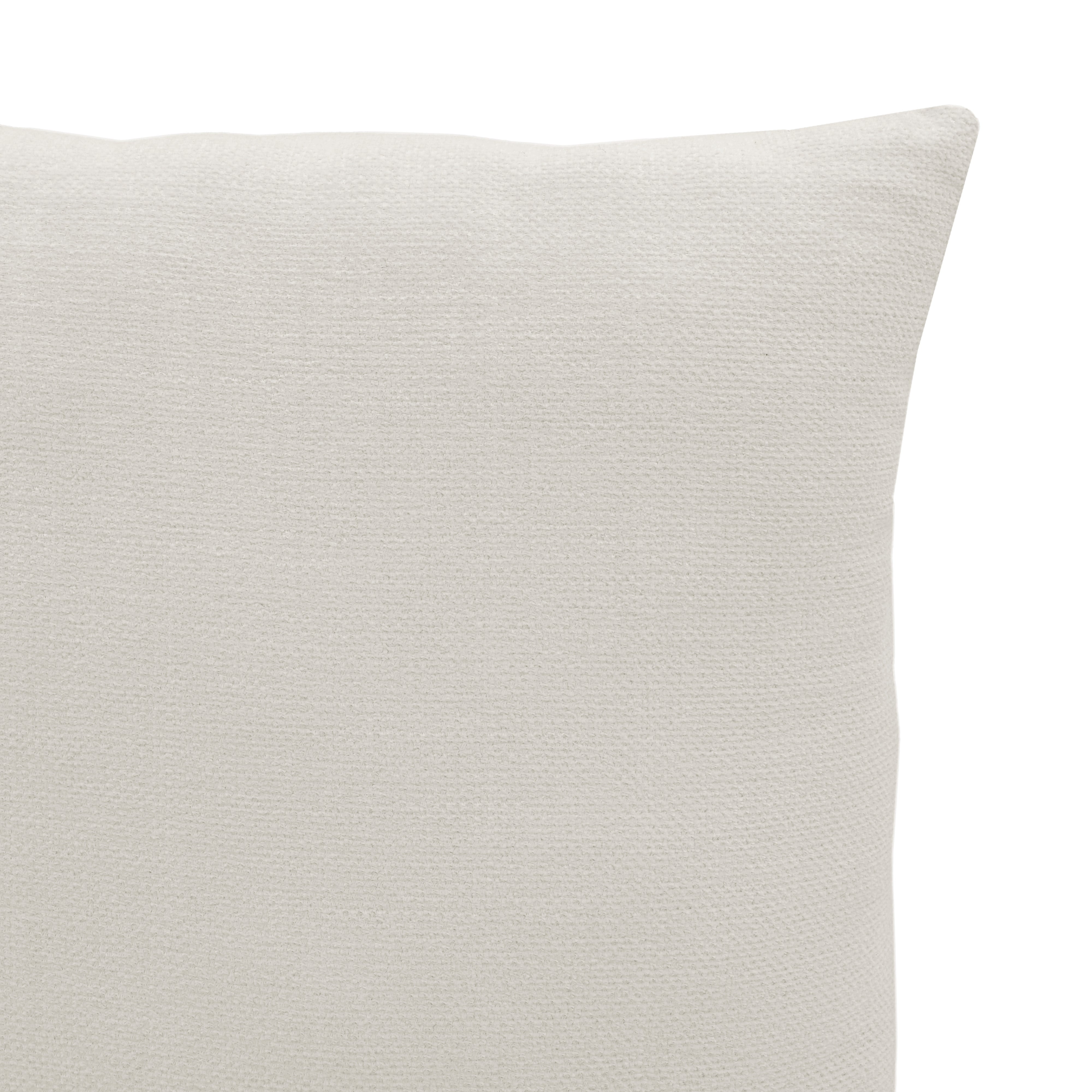 Mainstays 18" x 18" Solid Chenille White Polyester Decorative Pillow Set (2 Count)