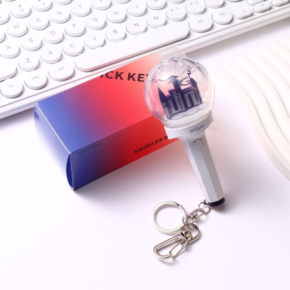 アイドルグッズ INI OFFICIAL LIGHT STICK KEYRING 商品詳細ページ | INI OFFICIAL STORE | INI OFFICIAL LIGHT