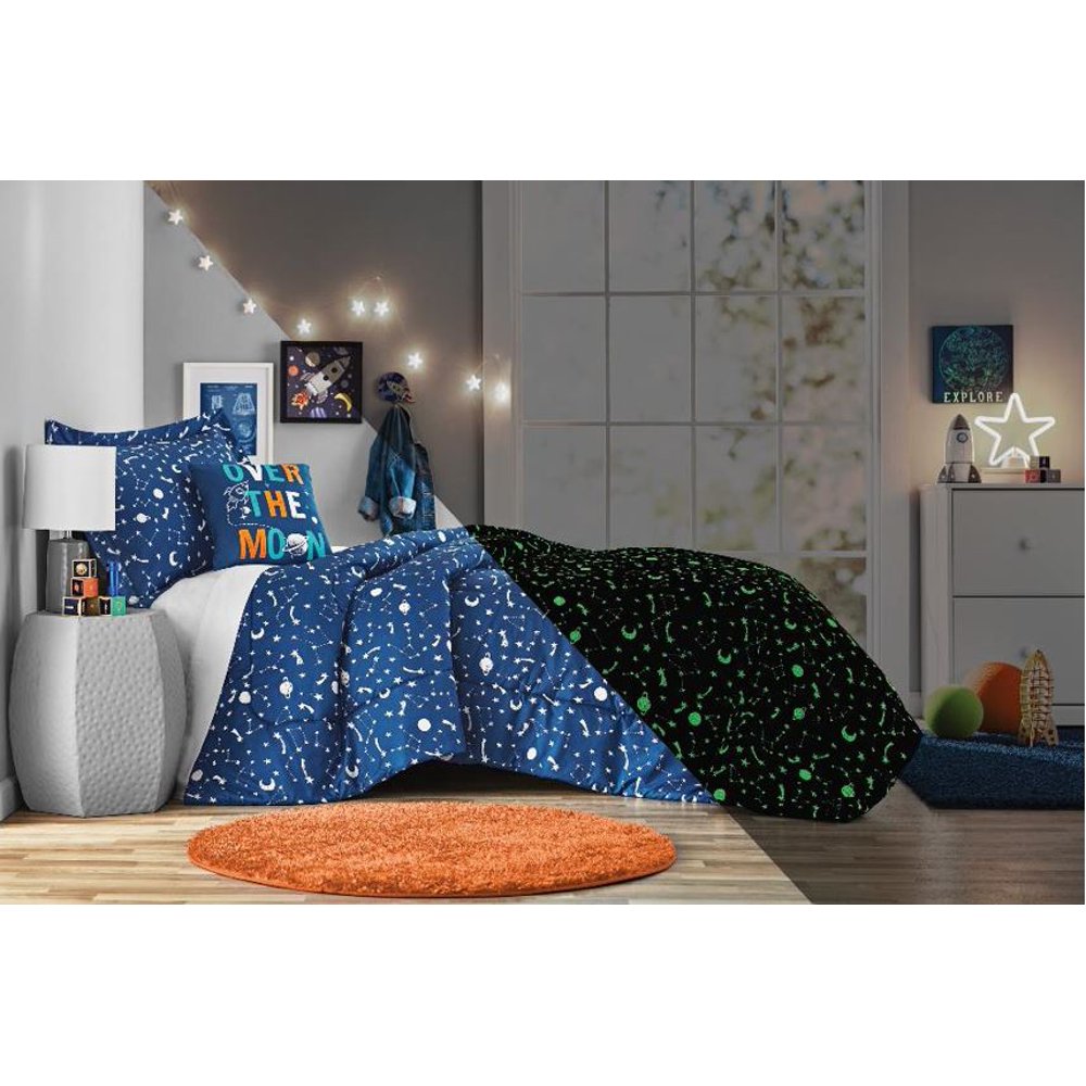 Your Zone Star Glow in the Dark Bedding Set Includes a comforter