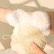 thumbnail image 2 of Esponja de baño con forma de flor: suave, no se dispersa, exfolia con suavidad, accesorio de baño de lujo con abundante espuma y asa para colgar, esponja de ducha agradable para la piel para el baño, 2 of 9