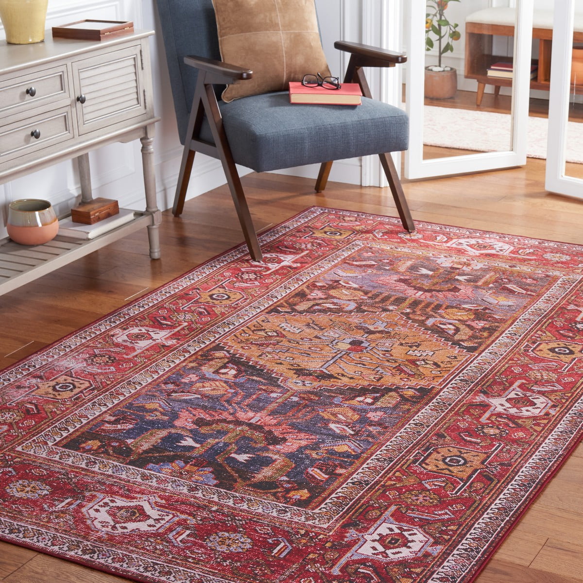 SAFAVIEH Tucson Regent Traditional Machine Washable Area Rug, 5' x 8', Navy/Rust