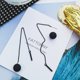 thumbnail image 4 of Pendientes largos con borlas para mujer, aretes de bola de Metal contraídos, joyería de temperamento para bodas, regalo, 2022, 4 of 4