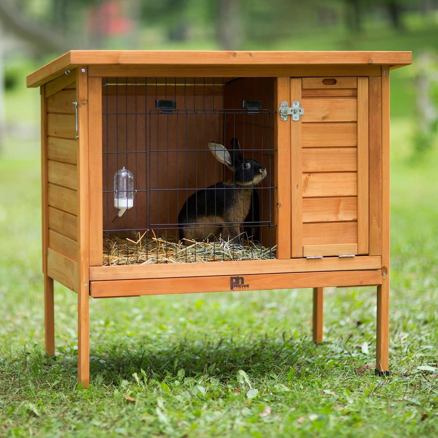Prevue Pet Products Rabbit Hutch, Small