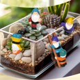 thumbnail image 2 of Set de esculturas de gnomos de resina para decoración de jardín, 4 piezas, 2 of 3
