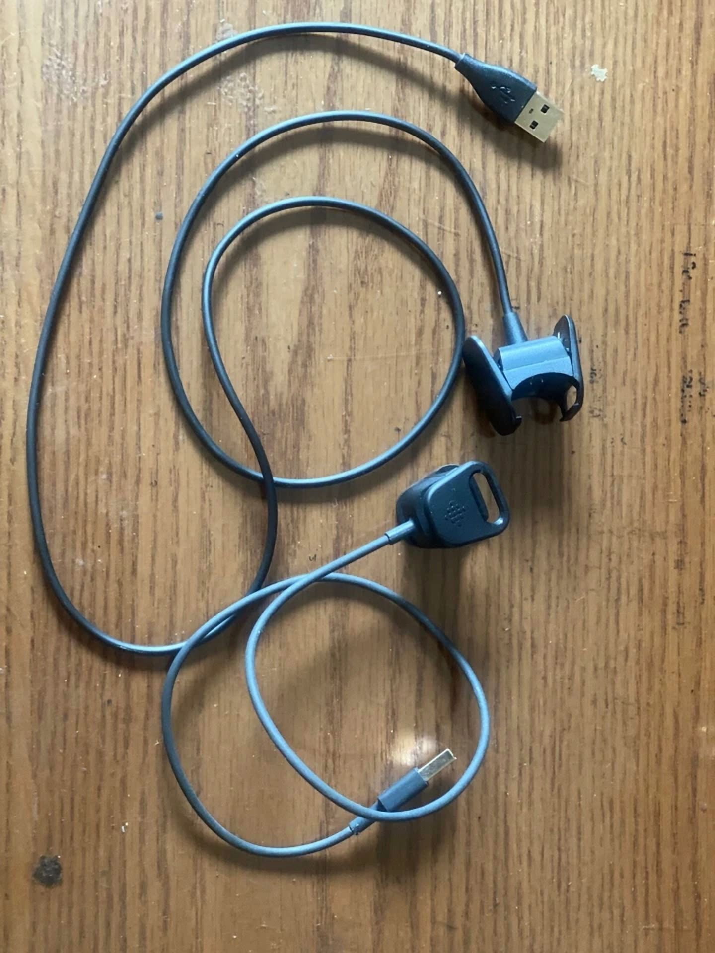 CIRCLE- Fitbit Charge 3 Watchbands And Chargers