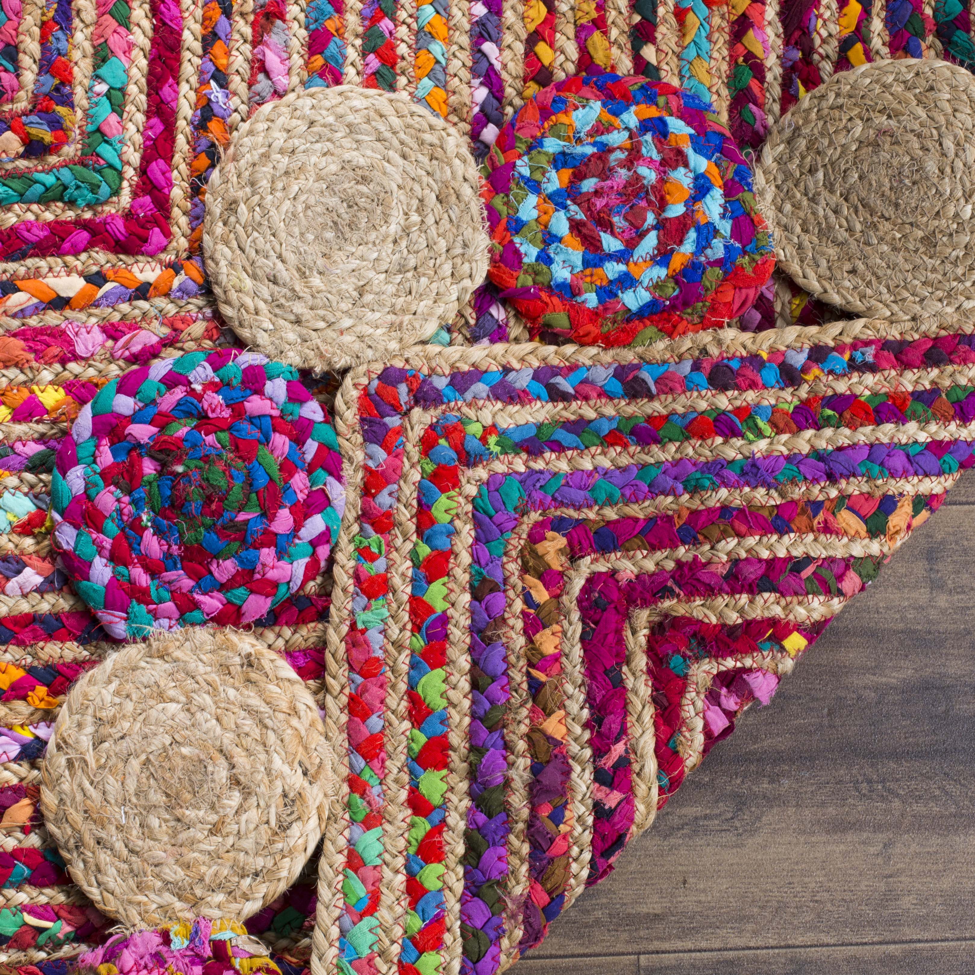 SAFAVIEH Cape Cod Kyle Geometric Area Rug, Red/Multi, 6' x 9'