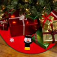 thumbnail image 2 of Falda para árbol de Navidad con diseño de doble cara, tela no tejida con tejido de poliéster suave para uso en interiores y exteriores, 48 pulgadas, color rojo, cierre de lazo especial, multifuncional, 2 of 5