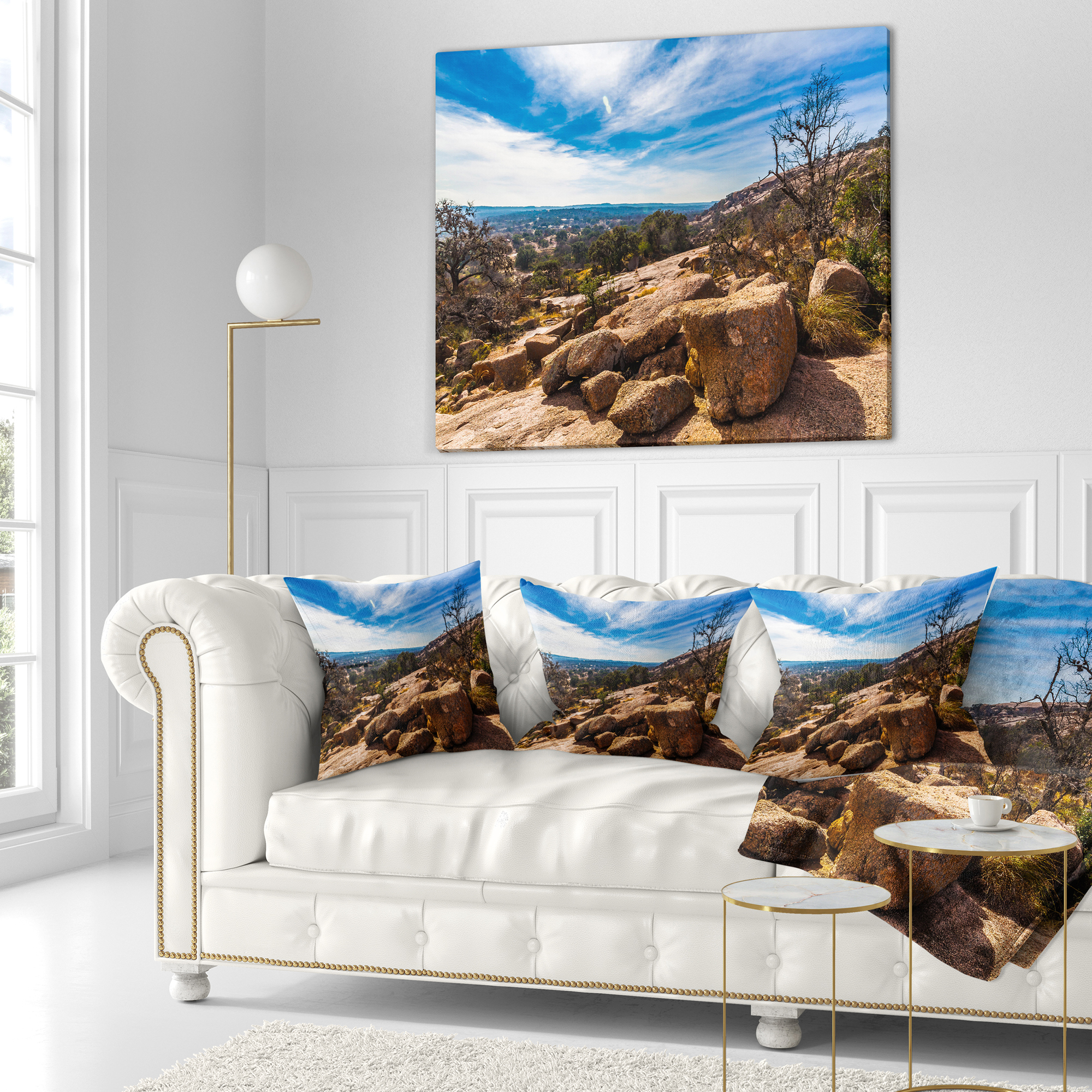 Designart Boulders of Legendary Enchanted Rock - Landscape Printed Throw Pillow - 16x16
